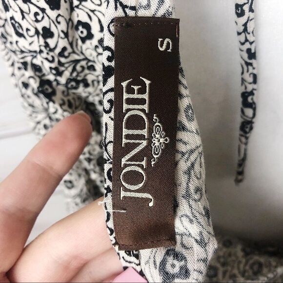 JONDIE Boutique Cream Floral Long Sleeve Romper - Picture 10 of 10